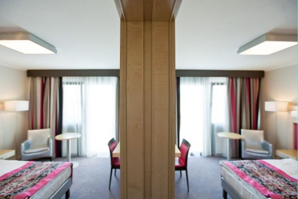 Hotel Sopron Exterior foto
