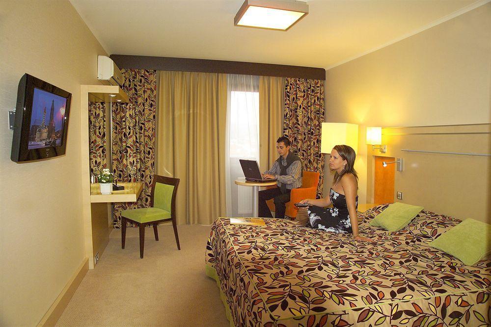 Hotel Sopron Exterior foto