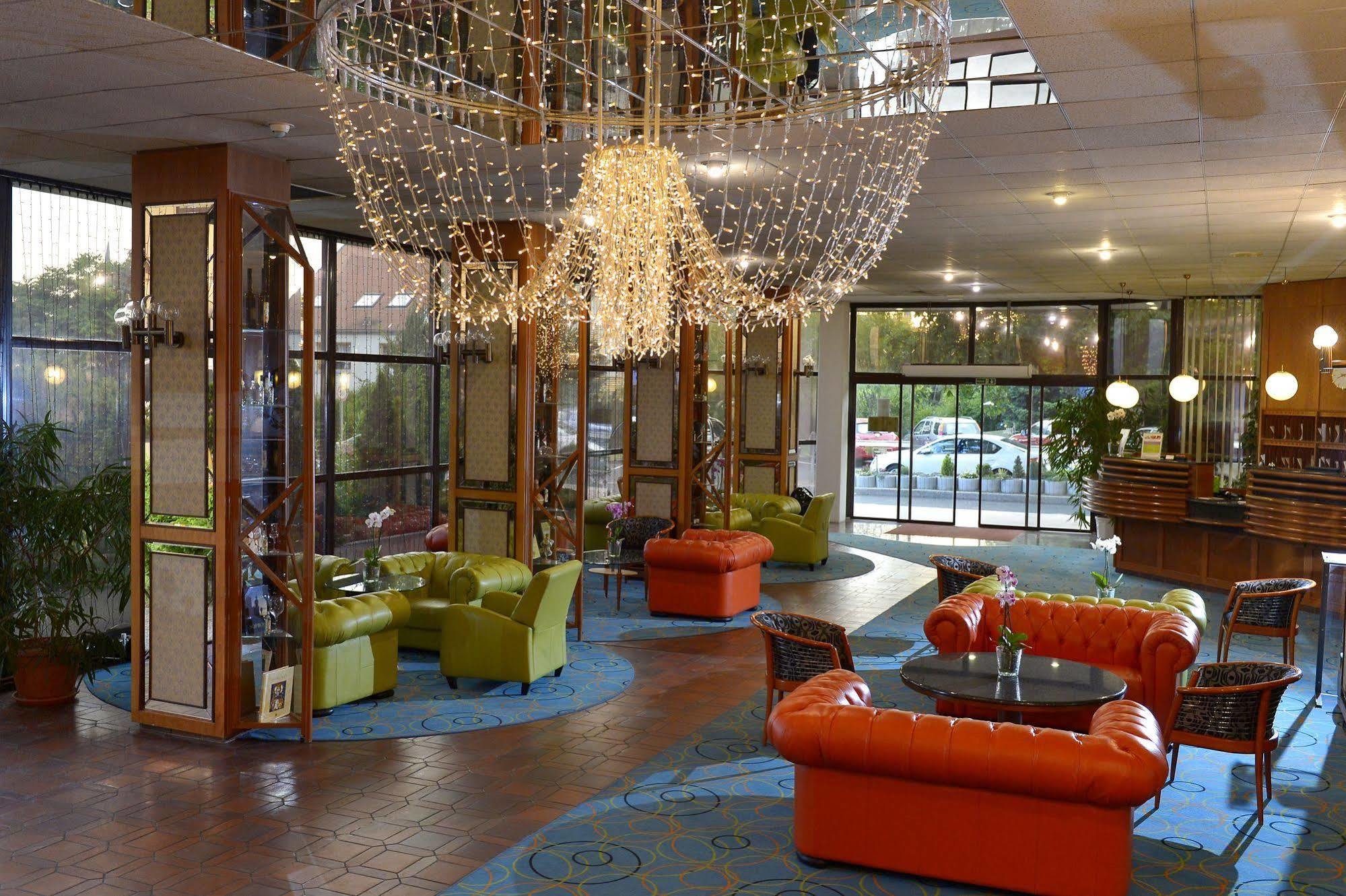 Hotel Sopron Exterior foto