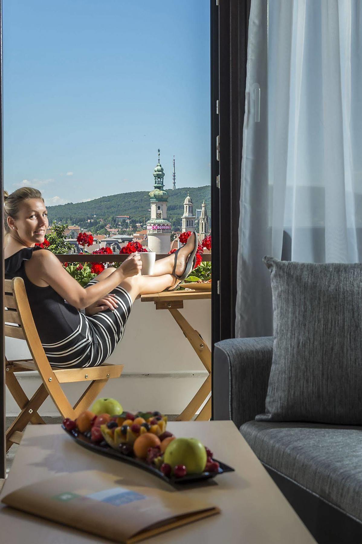 Hotel Sopron Exterior foto